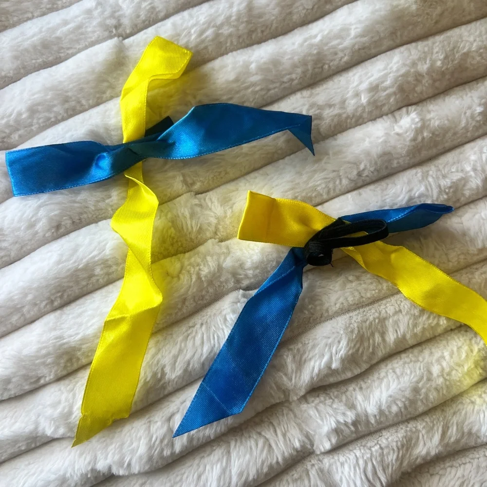Taylor Swift Look alike Cheerleading 4 pc outfit , Y2k Yellow and Blue Girls Me